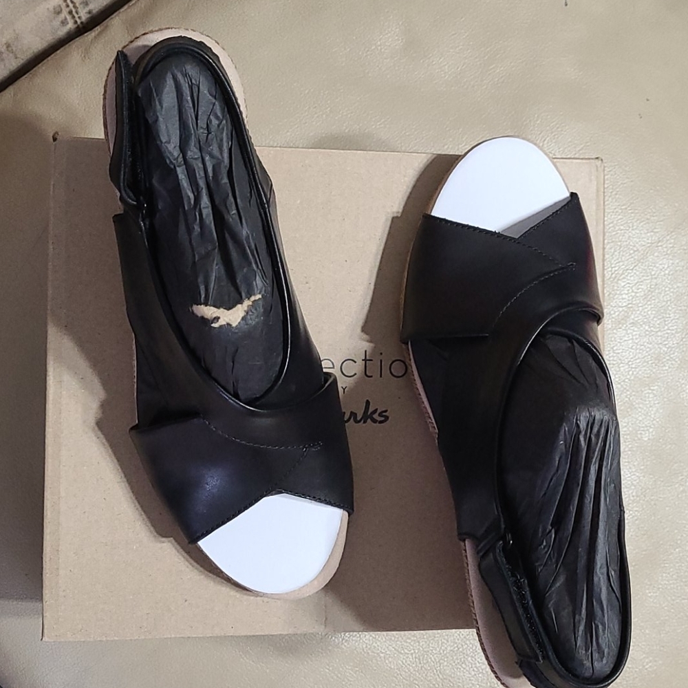Sandal
